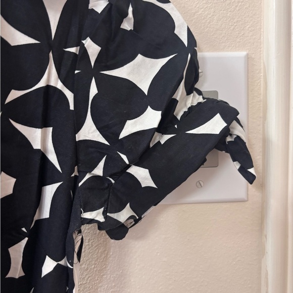 INC International Concepts Monochrome Abstract Dress - Picture 5 of 6